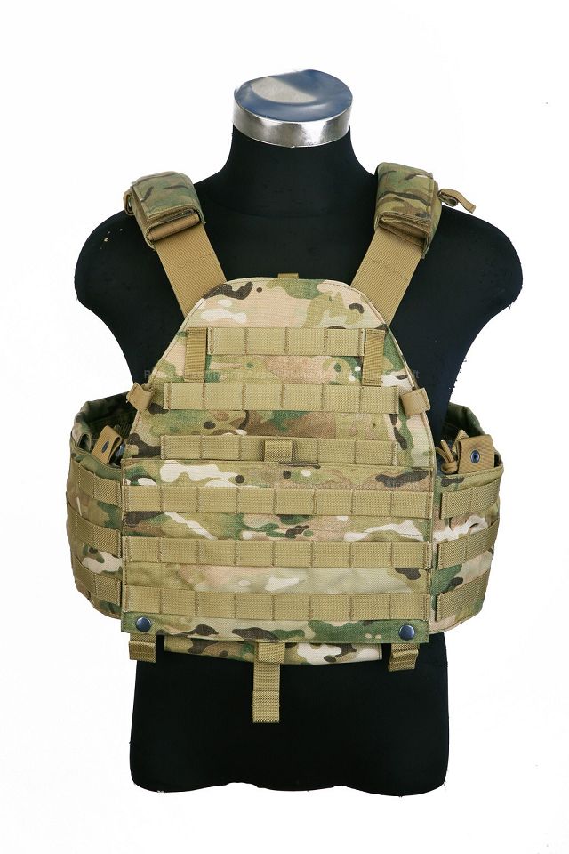 PANTAC MOLLE LT6094 Vest (Crye Precision Multicam /  Cordura)